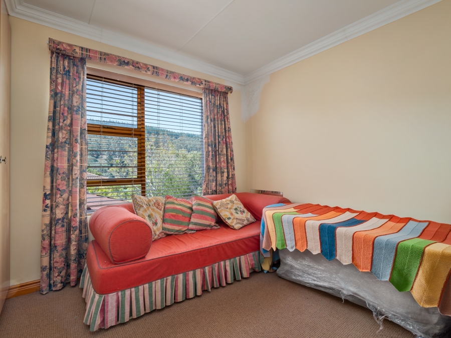 4 Bedroom Property for Sale in Groenvallei Western Cape